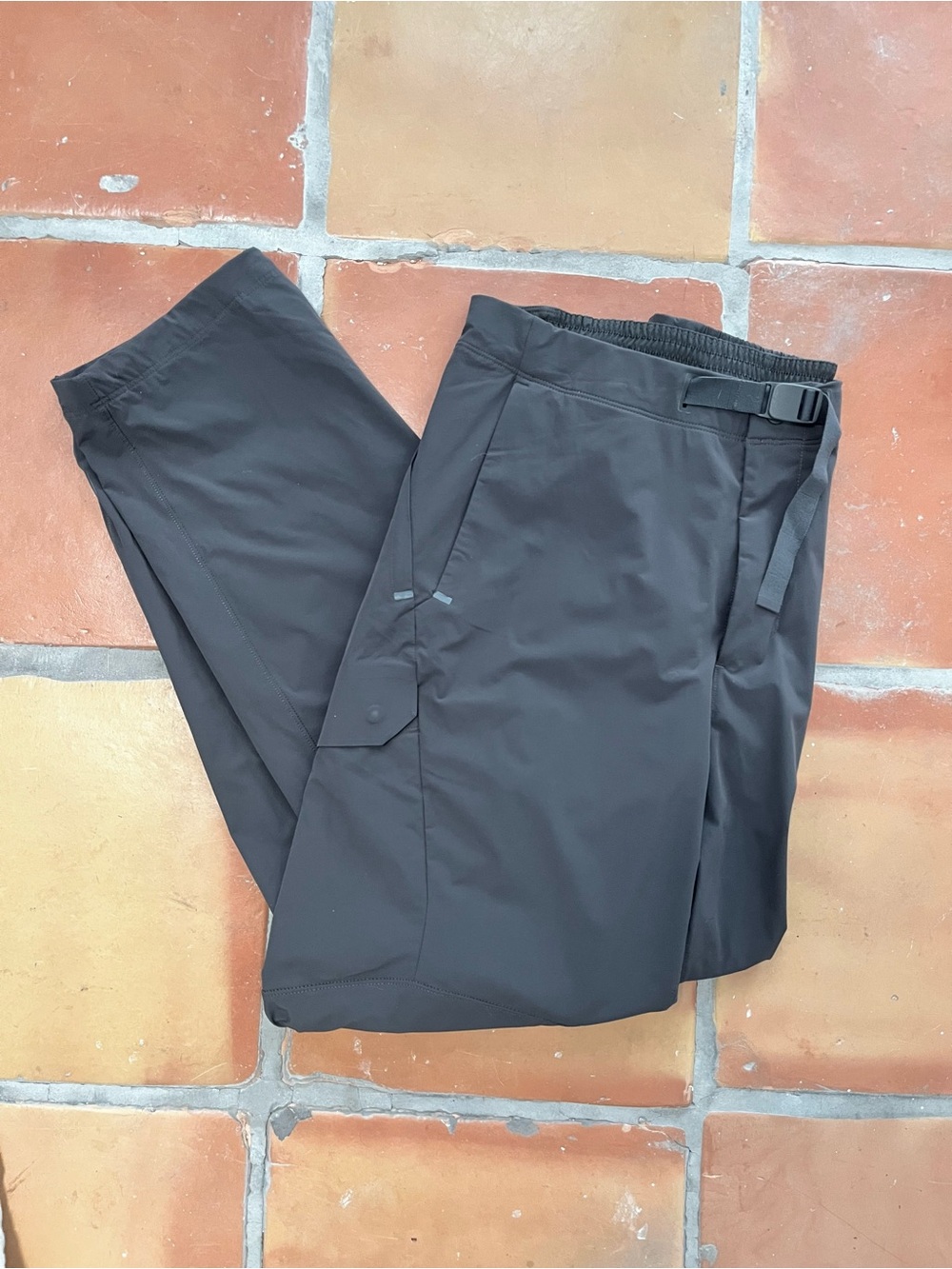 Lululemon Outdoor Training Pant - Graphite Grey - 33” Waist